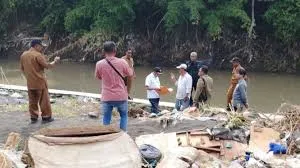 Diduga Muncul Sertifikat , Sidak Komisi C DPRD Jember Atas Perumahan Terdampak Banjir